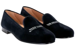 Distance<Stubbs & Wootton Outlet